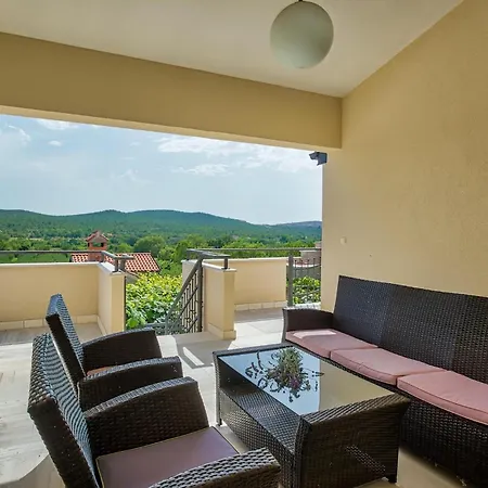 Torine Holiday home